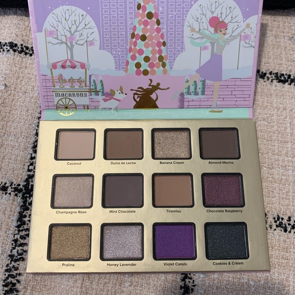 Too Faced Other - Brand new and unused Too Faced Christmas in New York Palette